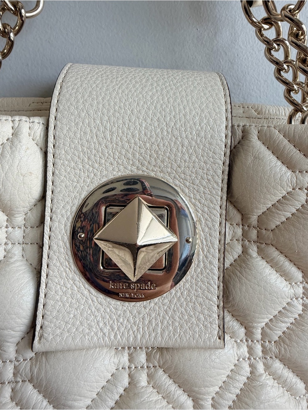 kate spade Quilted Cream Leather Shoulder Bag with Chain Straps - Picture 2 of 4
